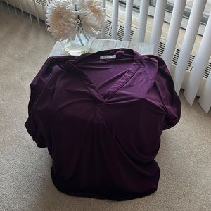 Ricky‘s light weight blouse size Xxl. Mid sleeves with button. V neck. Soft